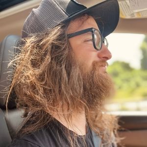 Meet your Posher, D.j